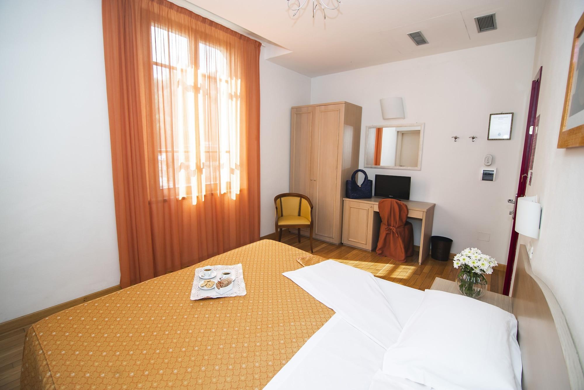 Hotel La Colonna Siena Kültér fotó