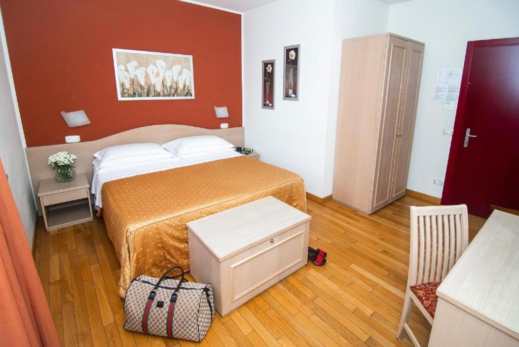 Hotel La Colonna Siena Kültér fotó