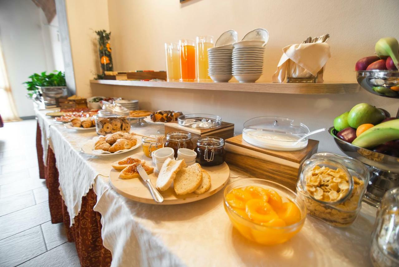 Hotel La Colonna Siena Kültér fotó