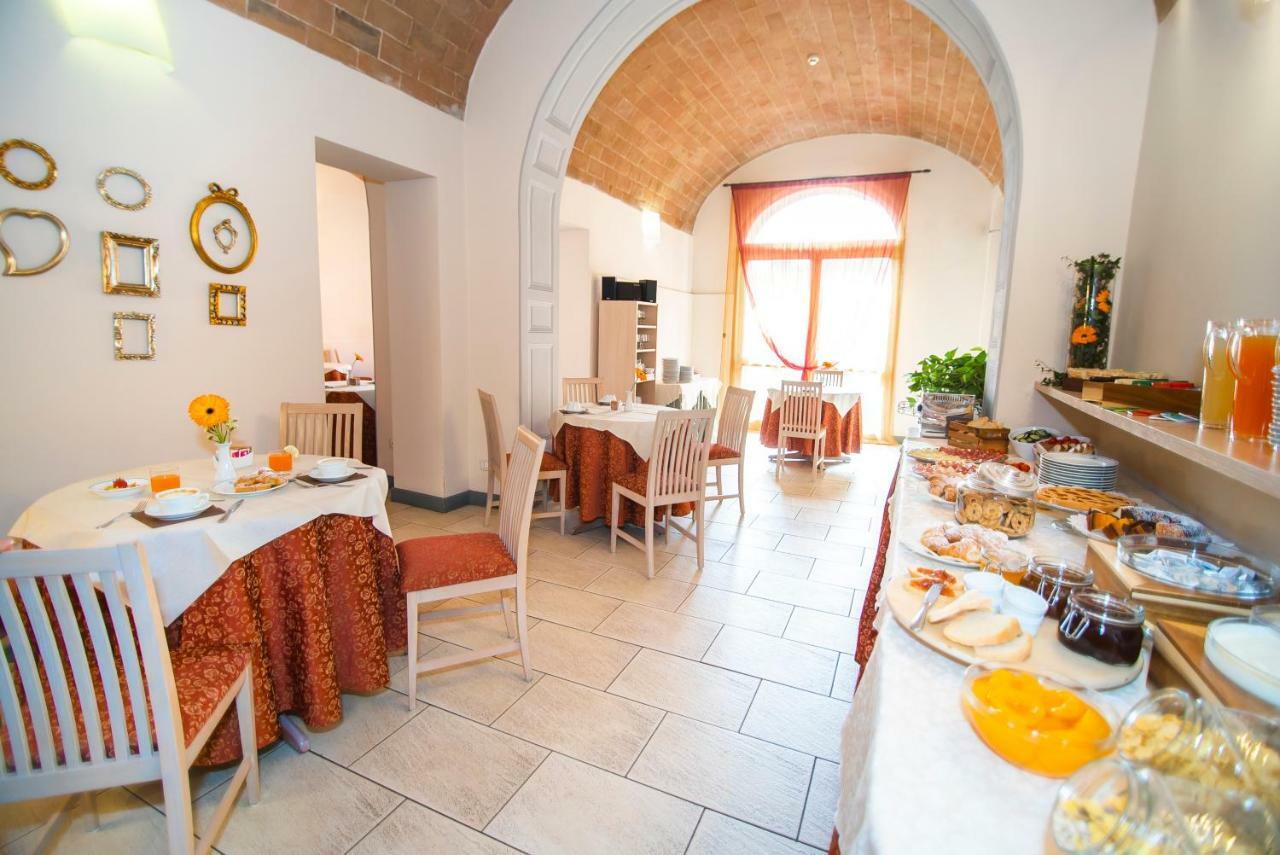 Hotel La Colonna Siena Kültér fotó