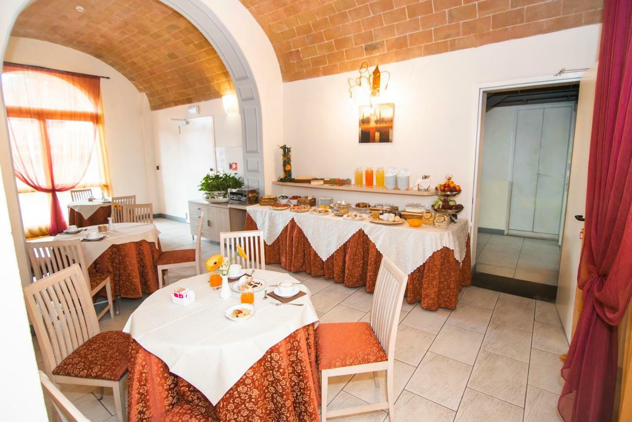 Hotel La Colonna Siena Kültér fotó